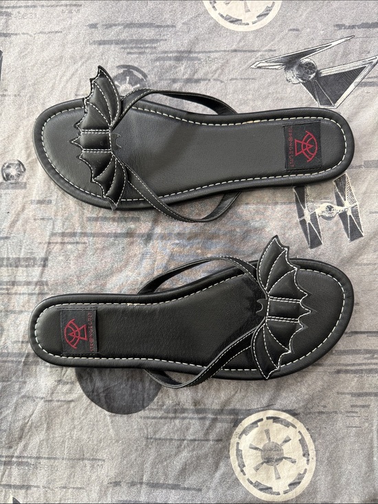 Strange Cvlt Shoes - STRANGECVLT BATTY BETTY BAT SANDAL SZ 9